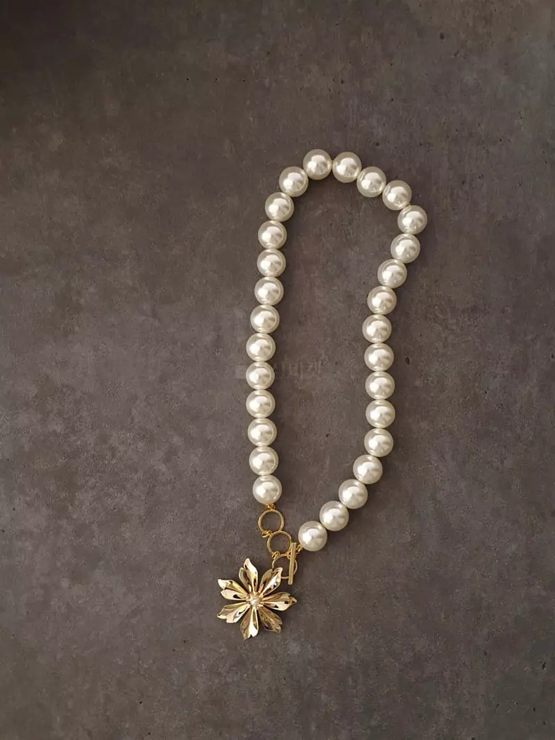 Blancchouette - Korean Women Fashion - #womensfashion - Flower Necklace - 2