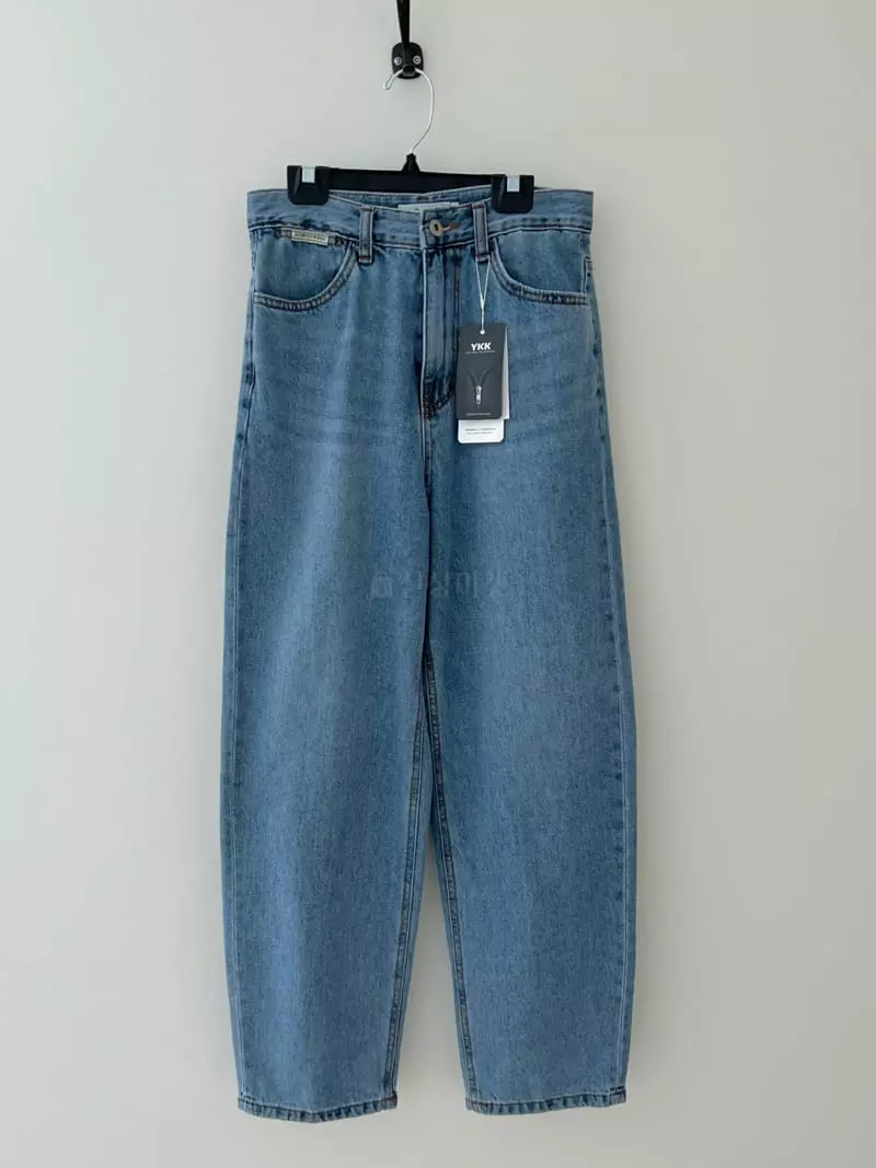 Bold - Korean Women Fashion - #momslook - Easco Jeans - 3