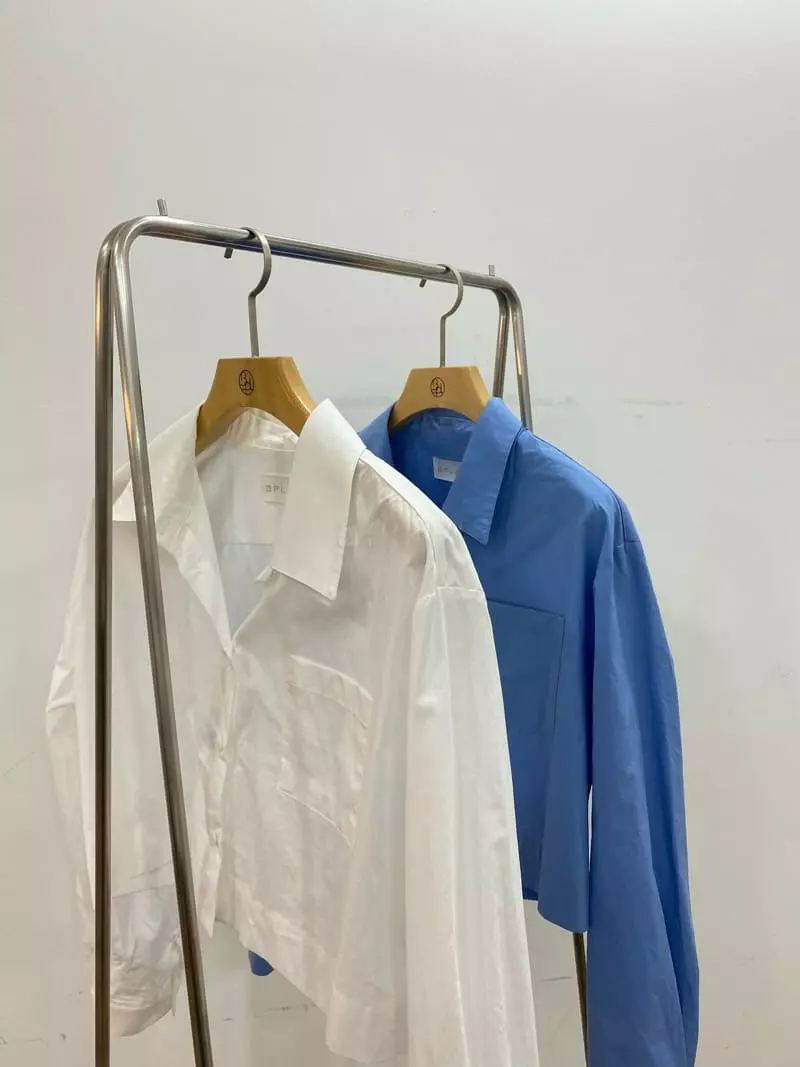 Bplan - Korean Women Fashion - #womensfashion - Crop Blouse