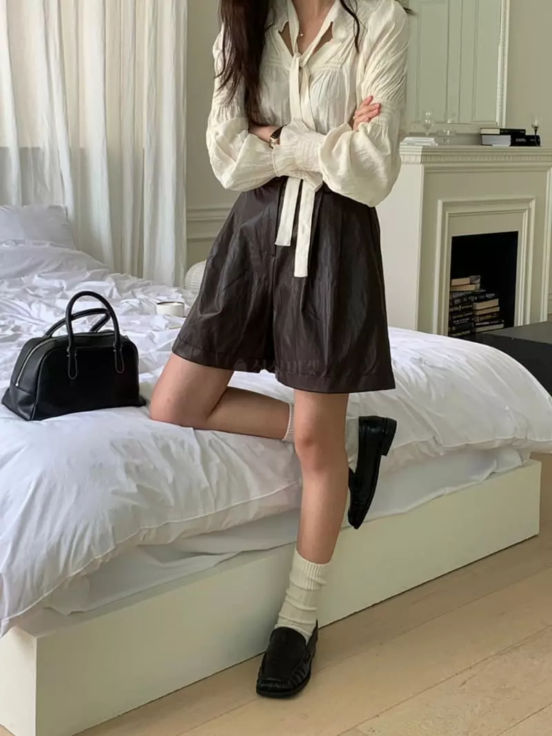 Chapter - Korean Women Fashion - #momslook - Simple Leaher Pants - 4