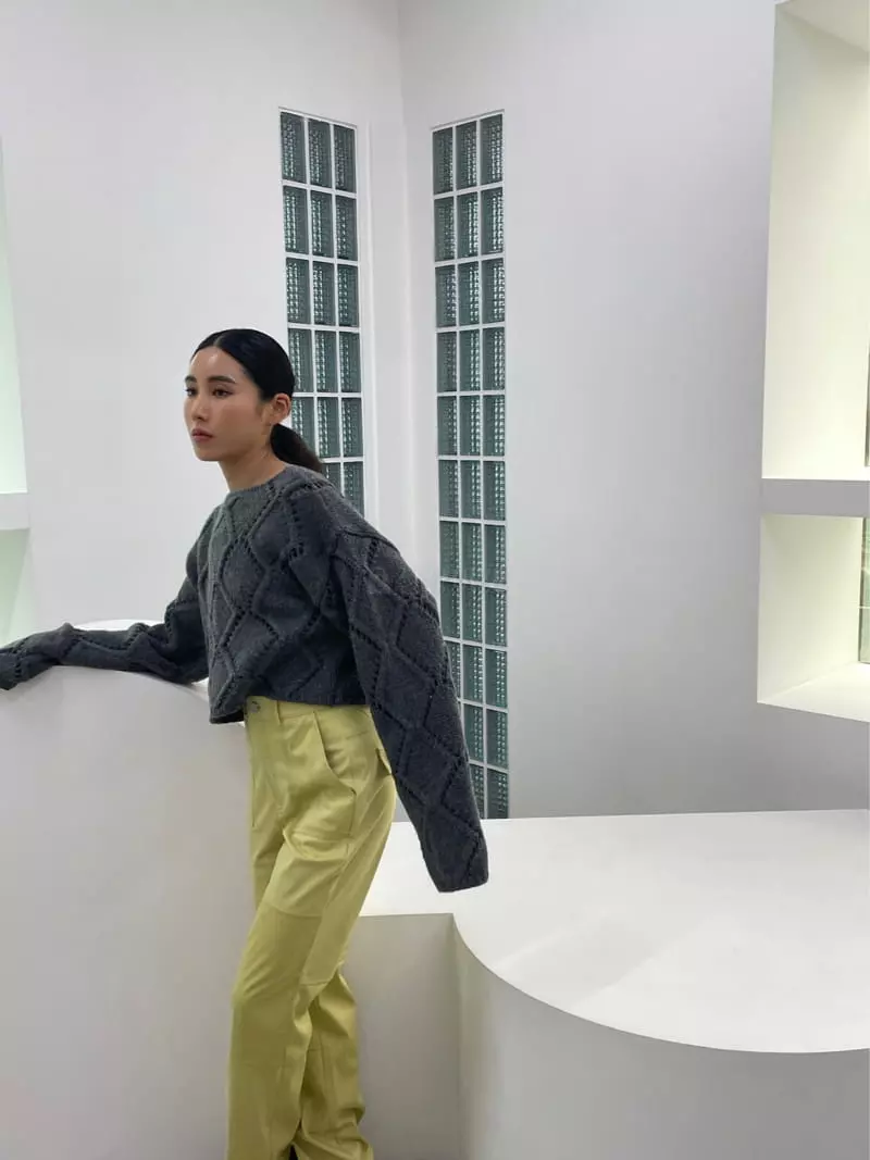 Charlotte - Korean Women Fashion - #momslook - Merry Crop Knit Tee - 11