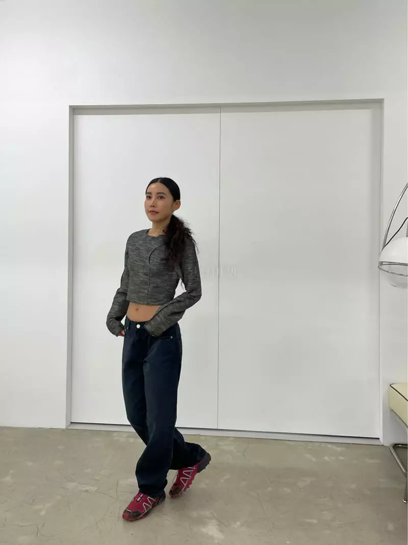 Charlotte - Korean Women Fashion - #momslook - Crop Tee - 11