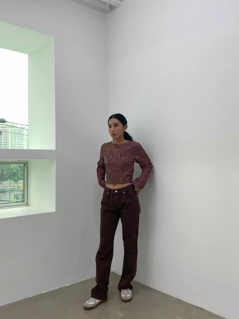 Charlotte - Korean Women Fashion - #momslook - Crop Tee - 5