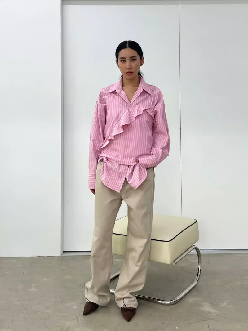 Charlotte - Korean Women Fashion - #momslook - Public Strieps Shirt - 6