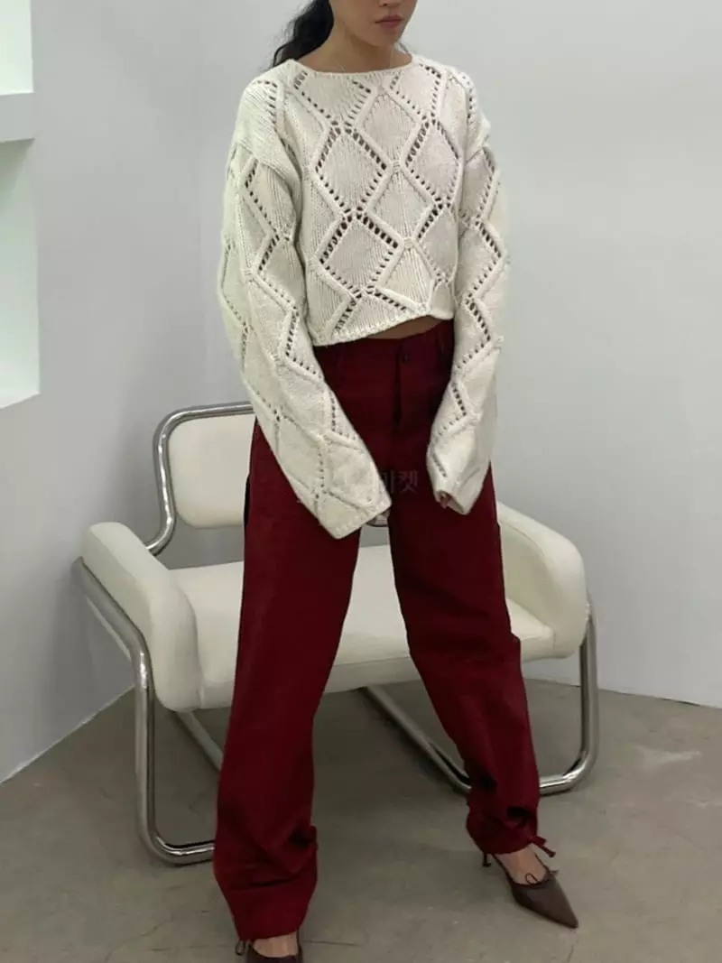 Charlotte - Korean Women Fashion - #romanticstyle - Merry Crop Knit Tee - 7