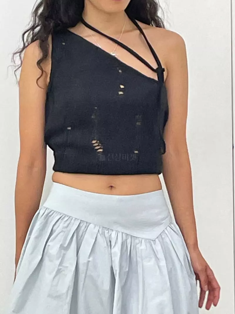 Charlotte - Korean Women Fashion - #shopsmall - Knit Sleeveless Top - 11