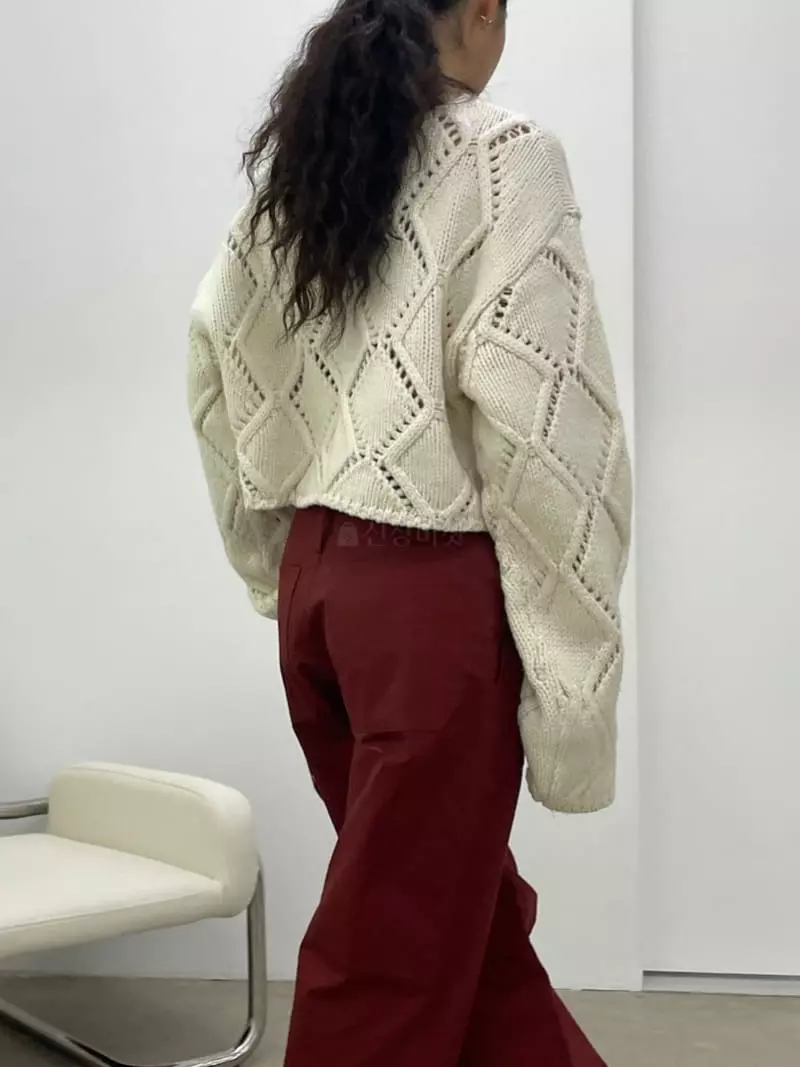 Charlotte - Korean Women Fashion - #shopsmall - Merry Crop Knit Tee - 8