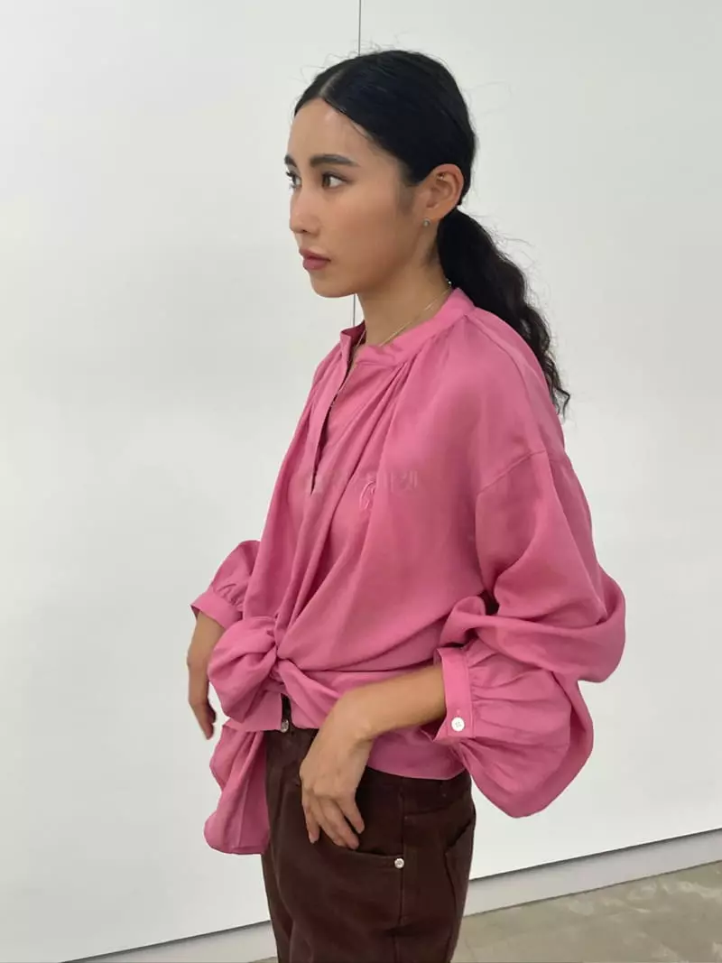 Charlotte - Korean Women Fashion - #vintageinspired - V Neck Shirring Blouse