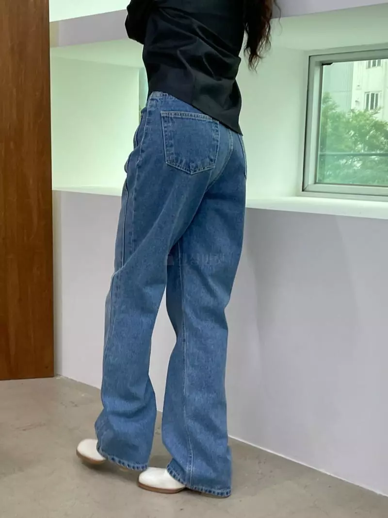 Charlotte - Korean Women Fashion - #womensfashion - 920 Jeans - 2