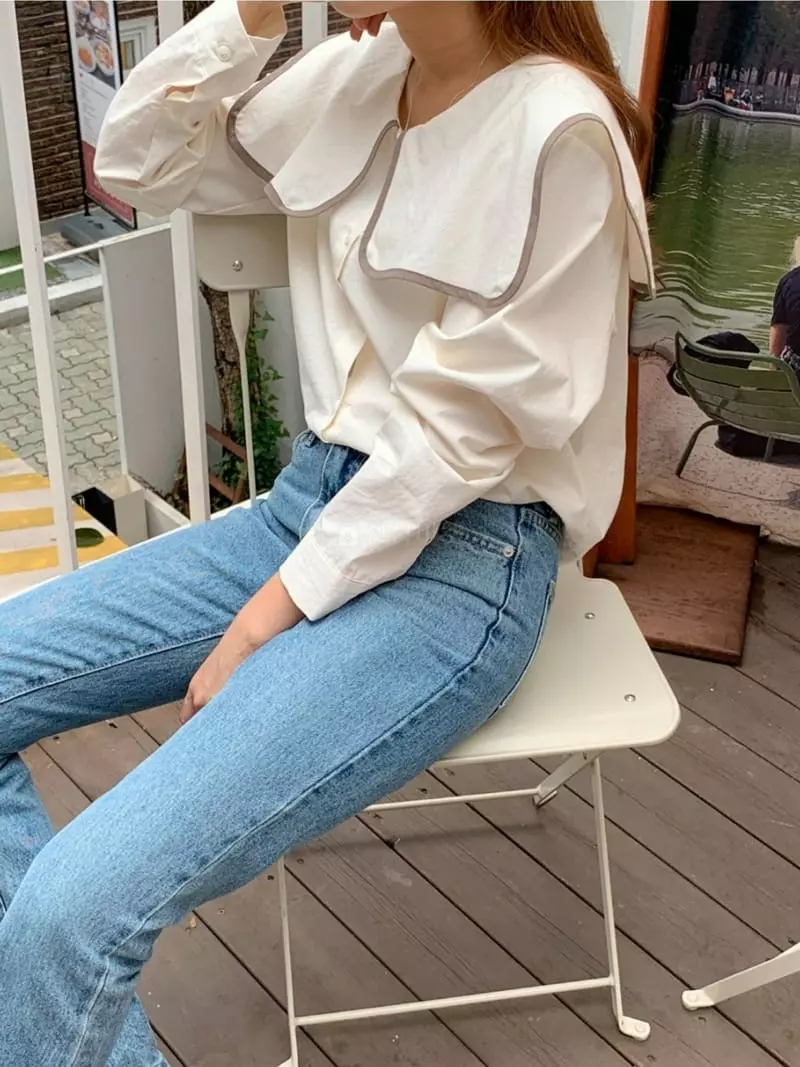 Chemi - Korean Women Fashion - #womensfashion - Bio Egg Blouse