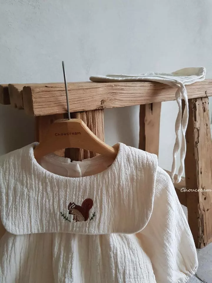 Choucream - Korean Baby Fashion - #babyclothing - Squirrel Collar Bodysuit - 2