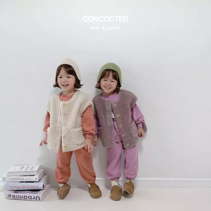 Concocter - Korean Children Fashion - #Kfashion4kids - Powerful Bear Top Bottom Set - 8