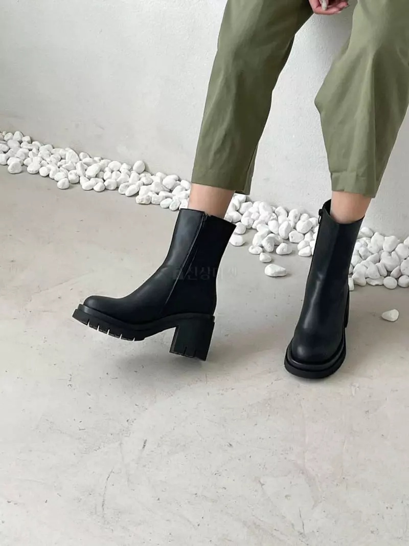 Cooing - Korean Women Fashion - #momslook - w4084 Boots - 9