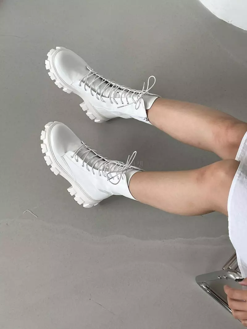 Cooing - Korean Women Fashion - #momslook - w4007 Boots Walker - 10