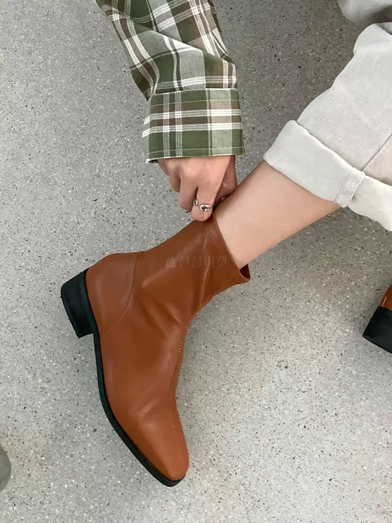 Cooing - Korean Women Fashion - #momslook - w4003 Boots - 11