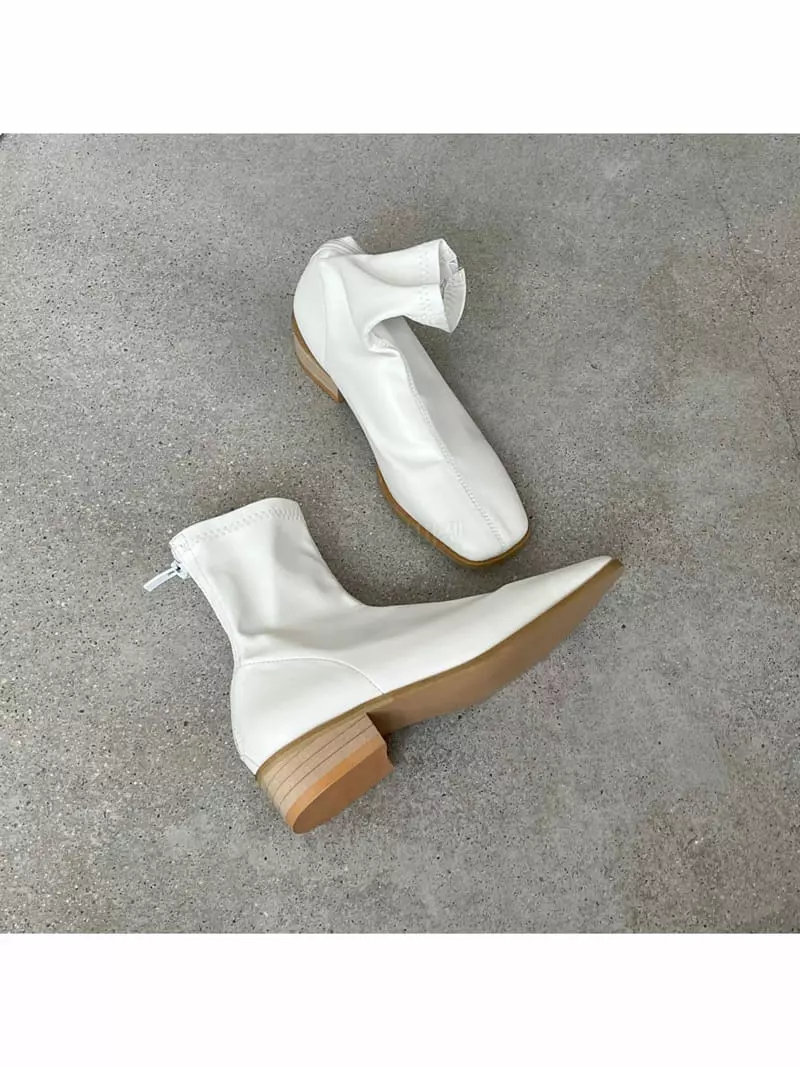 Cooing - Korean Women Fashion - #momslook - w4003 Boots - 7