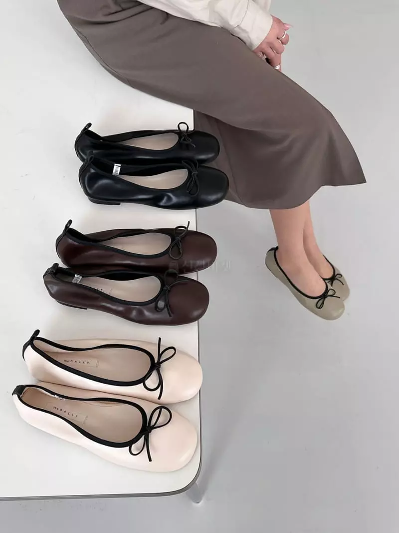 Cooing - Korean Women Fashion - #momslook - u8155 Flats - 2