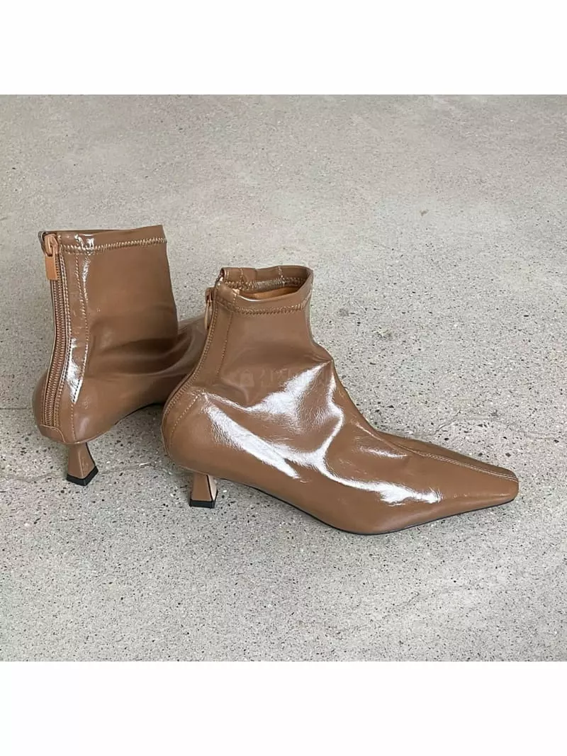Cooing - Korean Women Fashion - #thelittlethings - u8095 Boots - 4