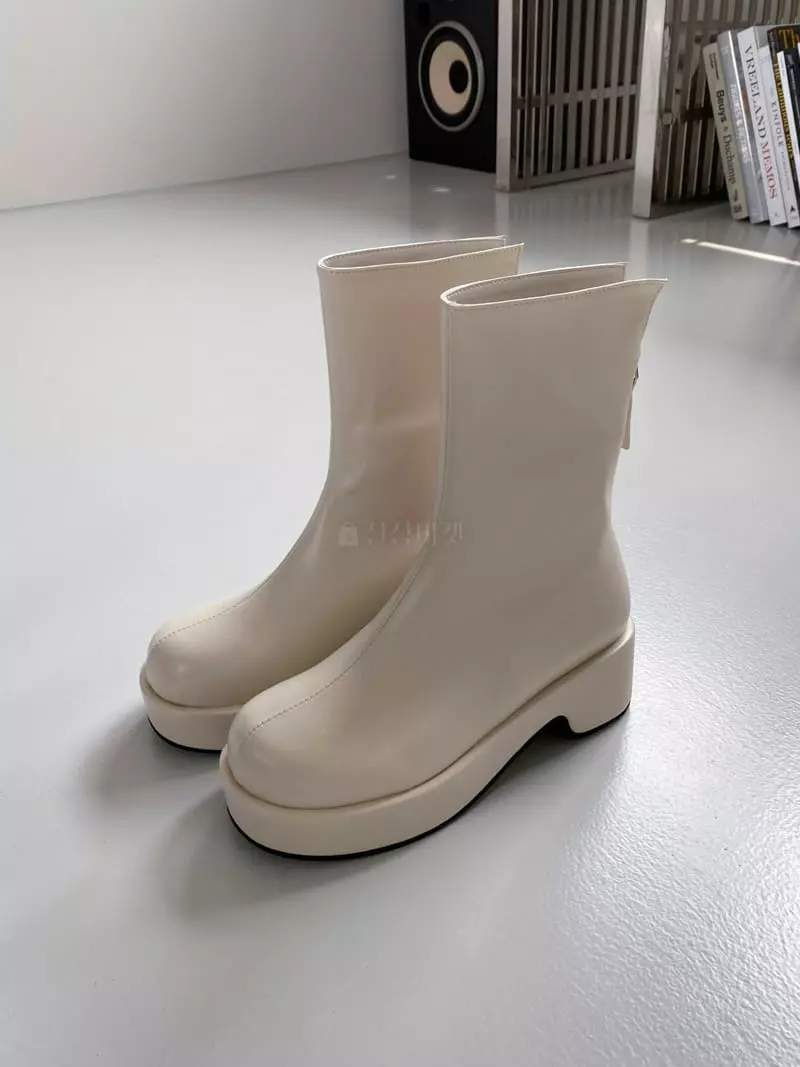 Cooing - Korean Women Fashion - #momslook - hb2025 Boots - 5