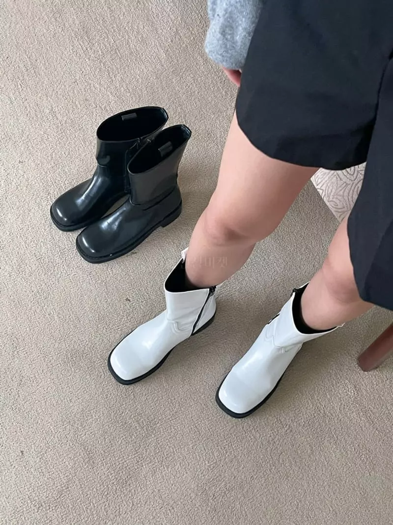 Cooing - Korean Women Fashion - #romanticstyle - w4100 Boots