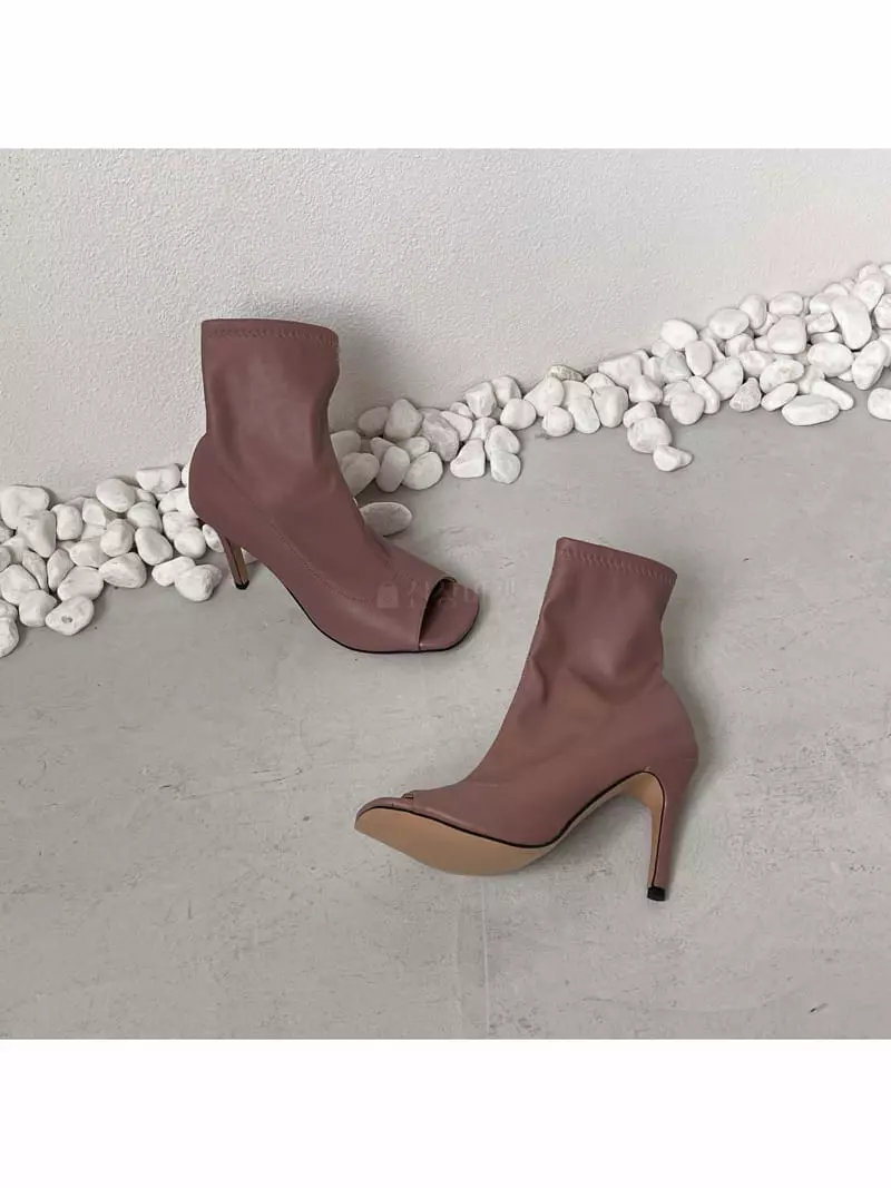 Cooing - Korean Women Fashion - #vintagekidsstyle - w3002 Boots Heel - 11