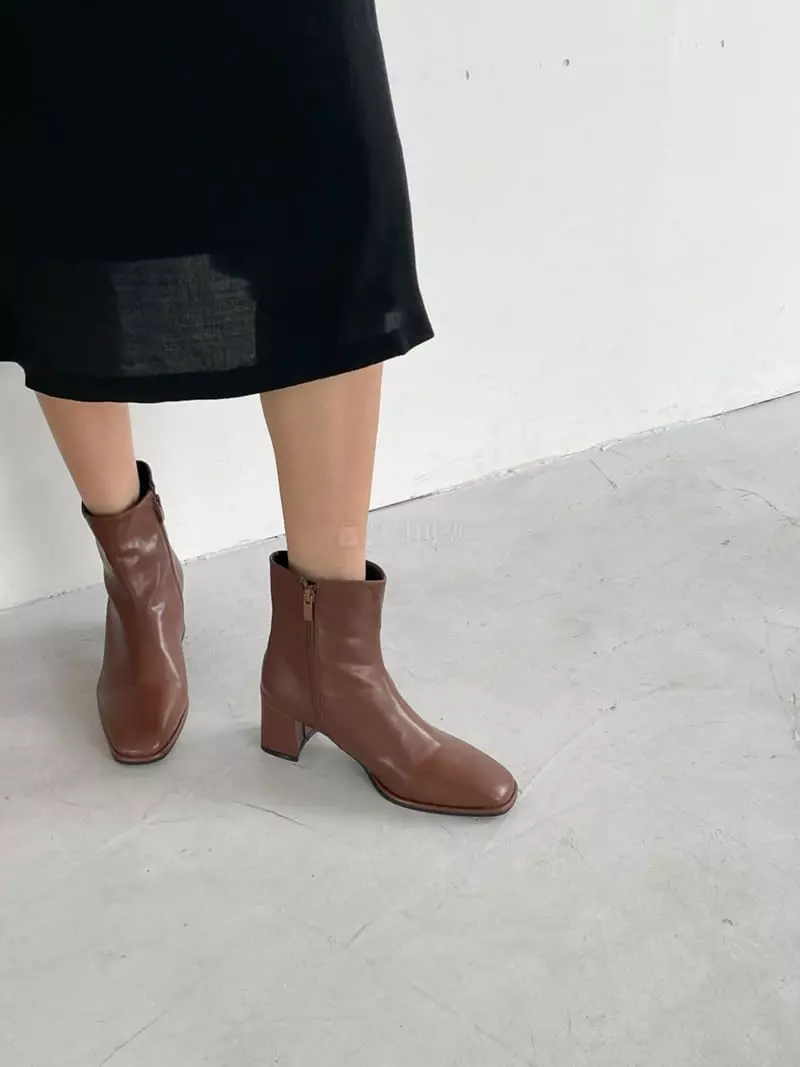 Cooing - Korean Women Fashion - #womensfashion - U8097 Boots - 12
