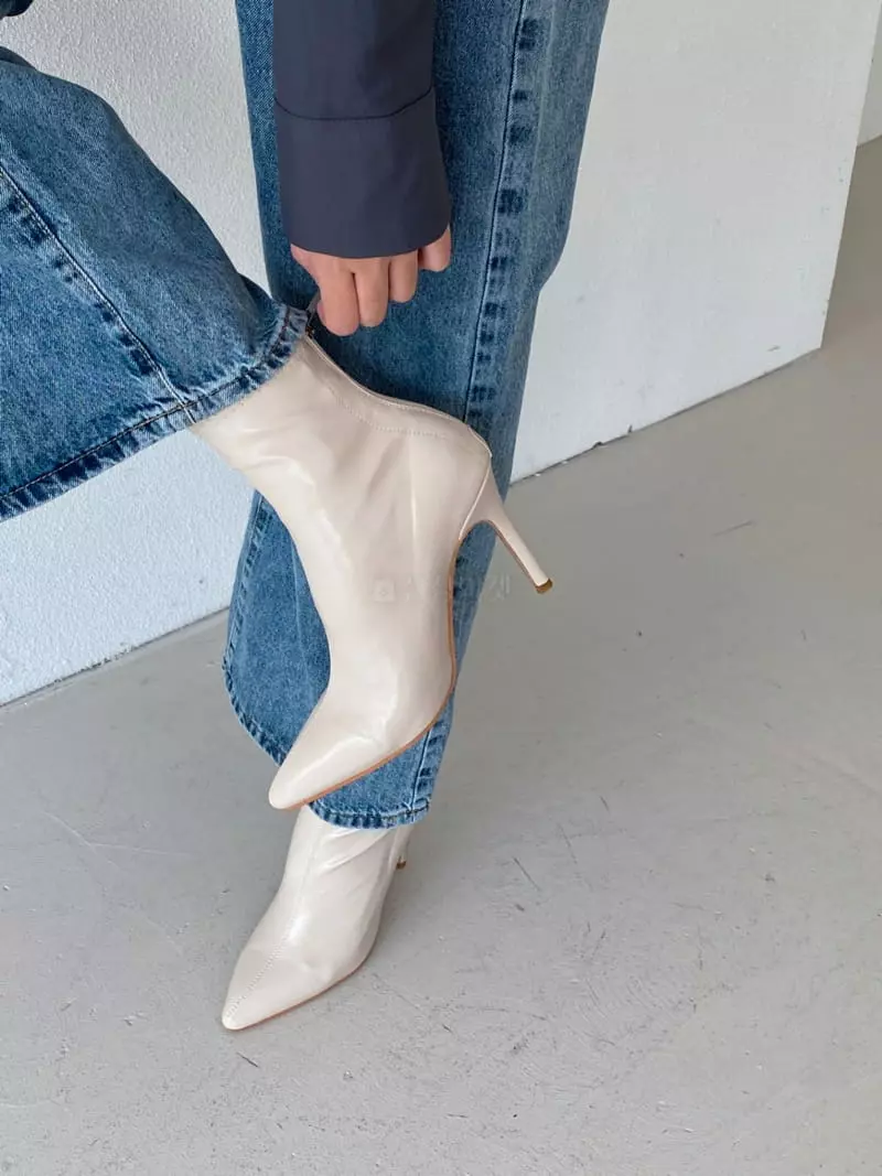 Cooing - Korean Women Fashion - #womensfashion - u5071 Boots Heel - 7