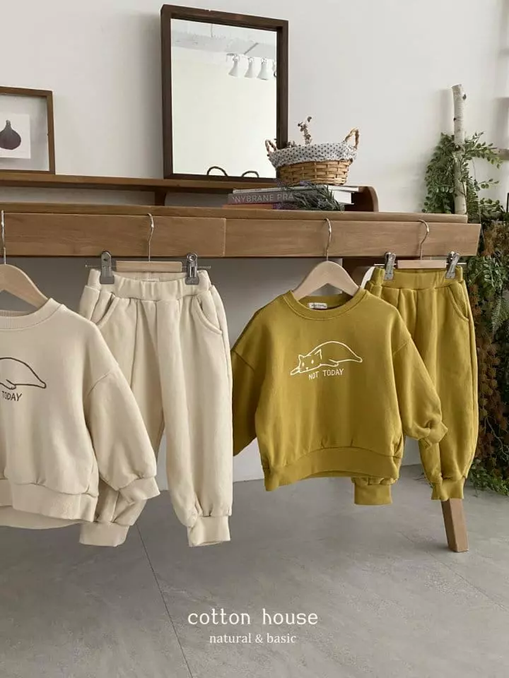 Cotton House - Korean Children Fashion - #Kfashion4kids - Kitty Top Bottom Set - 3