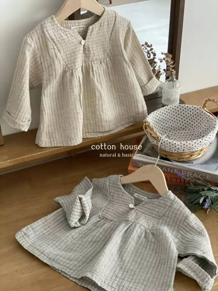 Cotton House - Korean Children Fashion - #childofig - Wahing  V Neck Blouse - 12