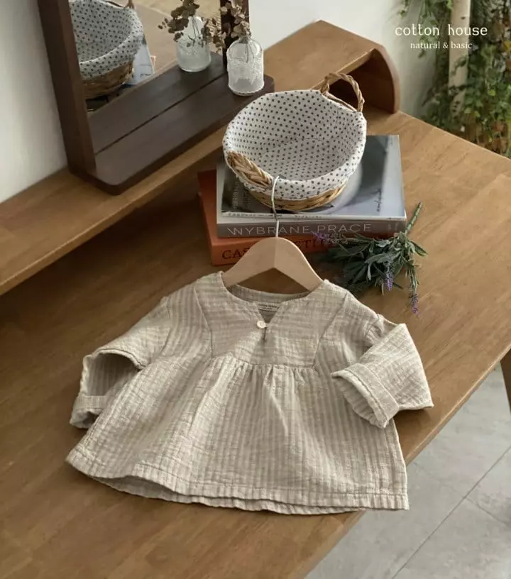 Cotton House - Korean Children Fashion - #prettylittlegirls - Wahing  V Neck Blouse - 11