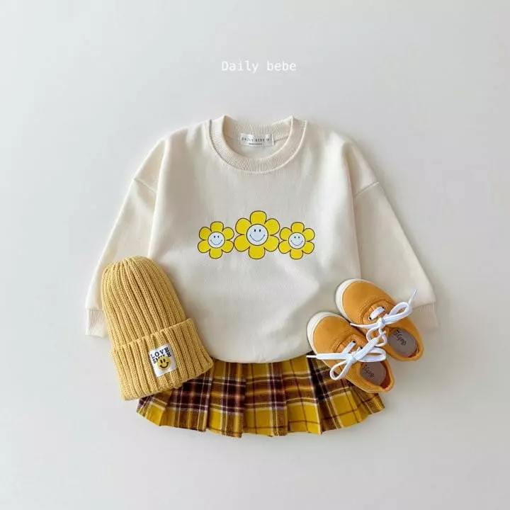 Daily Bebe - Korean Children Fashion - #Kfashion4kids - Flower Smile Sweatshirt - 5