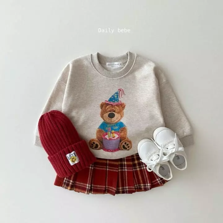 Daily Bebe - Korean Children Fashion - #childrensboutique - Birthday Bear Sweatshirt - 9