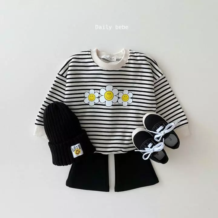 Daily Bebe - Korean Children Fashion - #prettylittlegirls - Flower Smile Sweatshirt - 9