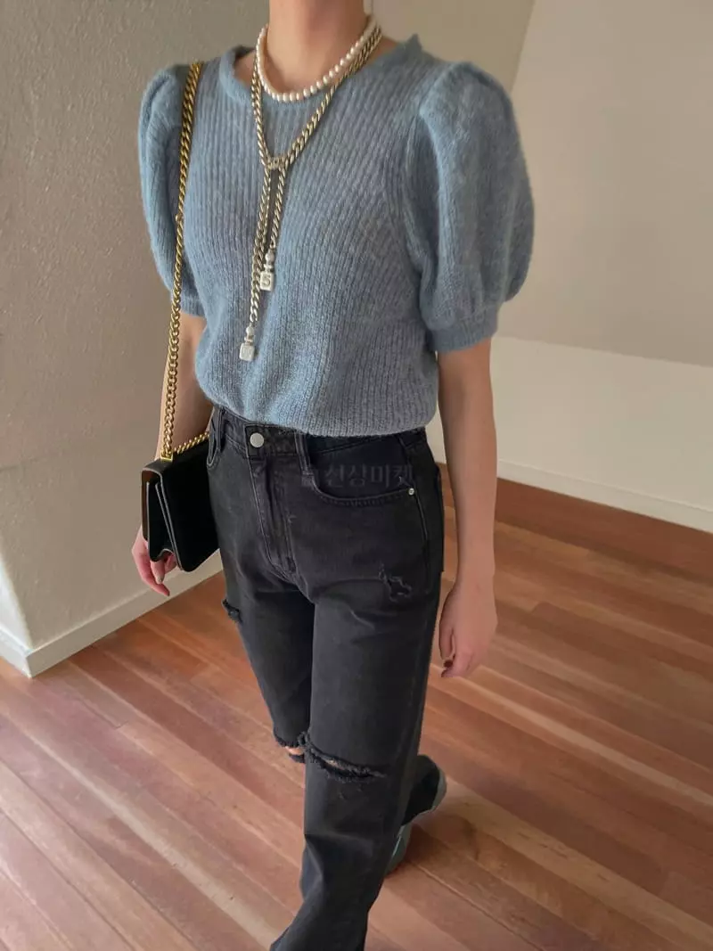 Dailyjud - Korean Women Fashion - #womensfashion - Alphaca Hazzi Knit Tee