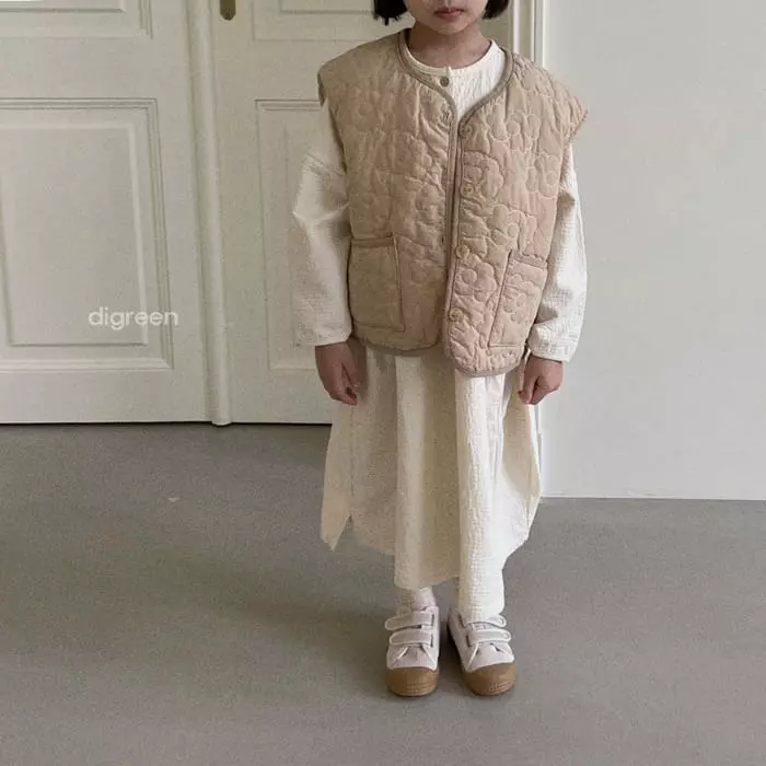Digreen - Korean Children Fashion - #prettylittlegirls - Cloud Quliting Vest - 10