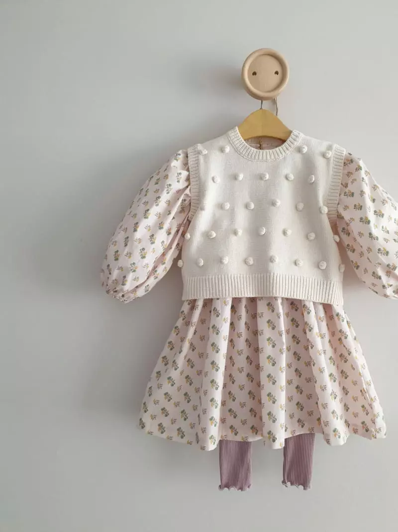 Eclair - Korean Children Fashion - #Kfashion4kids - Pong Pomg Vest - 9