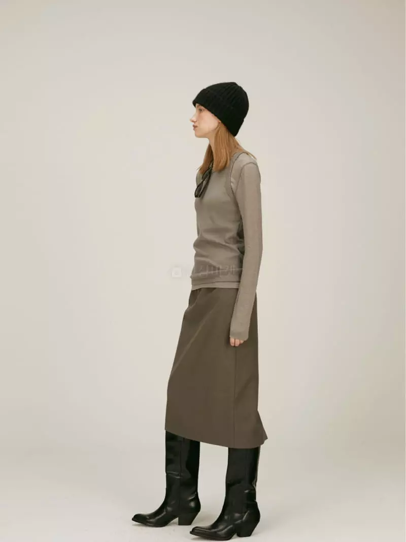 Fave - Korean Women Fashion - #womensfashion - Barbi Tee - 5