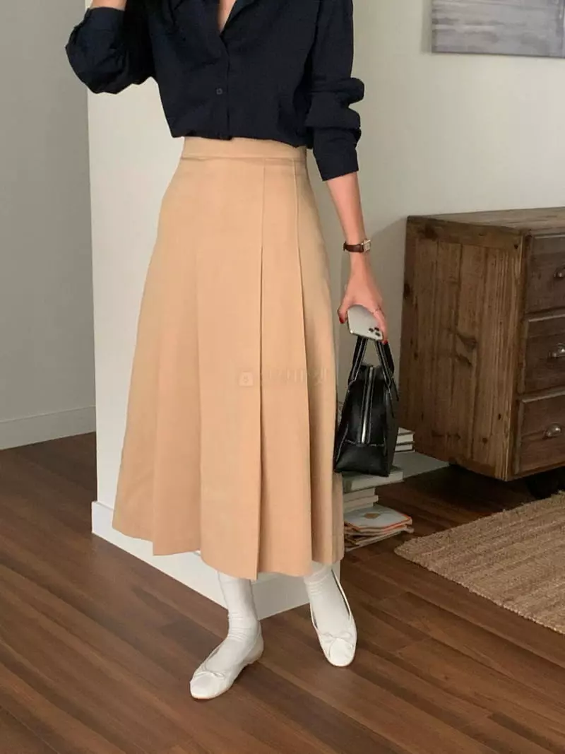 February - Korean Women Fashion - #momslook - Kurly Skirt - 9