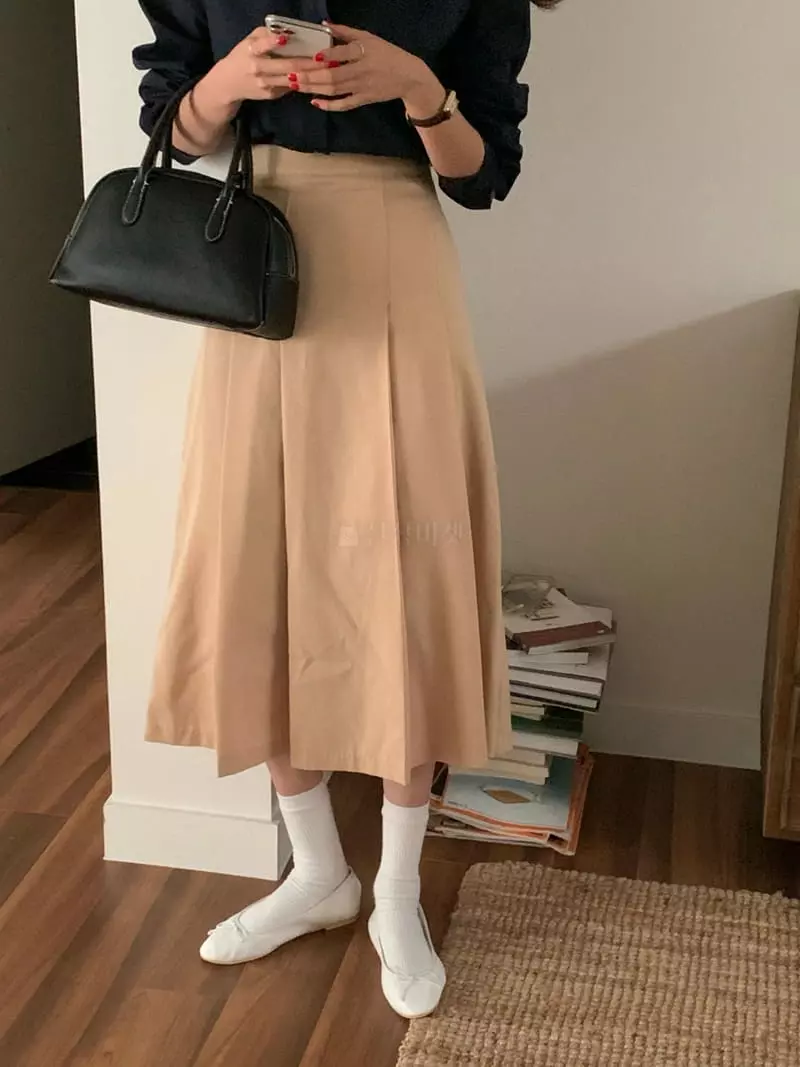 February - Korean Women Fashion - #momslook - Curly Skirt - 10