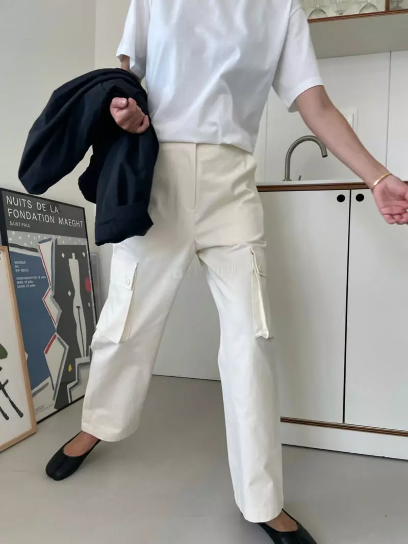Fifty - Korean Women Fashion - #romanticstyle - Walk Pants