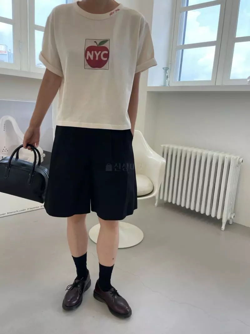 Fifty - Korean Women Fashion - #thelittlethings - Apple Tee