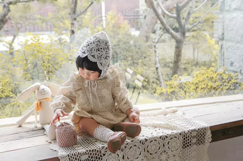 Flo - Korean Baby Fashion - #babyfever - J Bebe Knee Socks