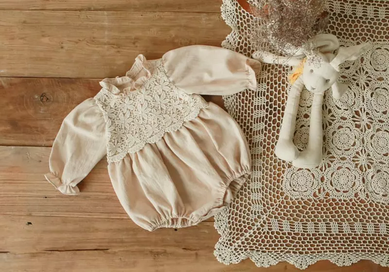 Flo - Korean Baby Fashion - #onlinebabyboutique - Monen Bebe Bodysuit