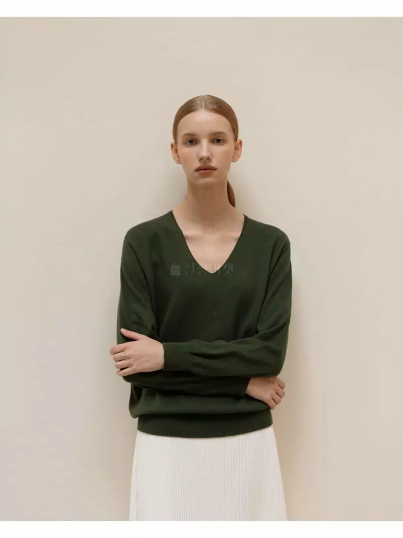 Floaty - Korean Women Fashion - #momslook - Whole Gament Maxy Knit Tee