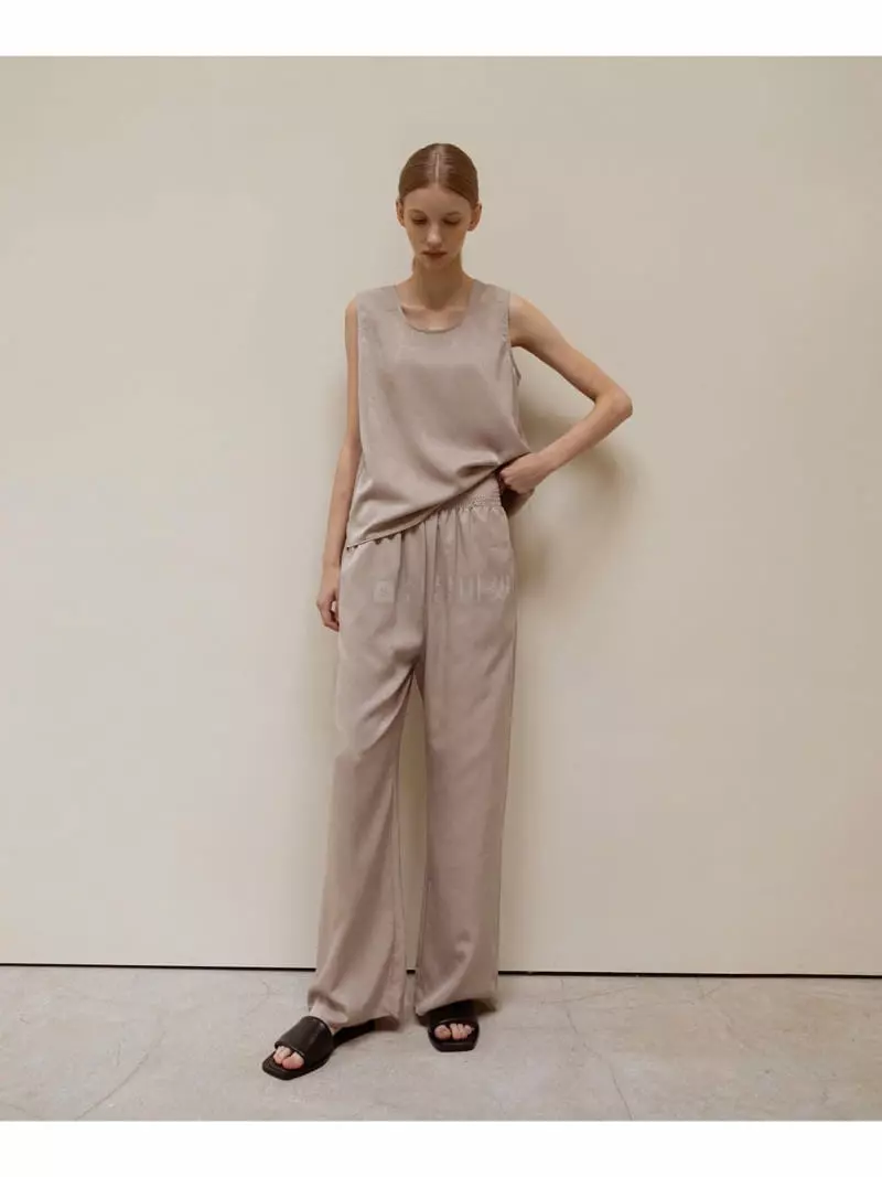Floaty - Korean Women Fashion - #momslook - Mud Smocked Pants - 2
