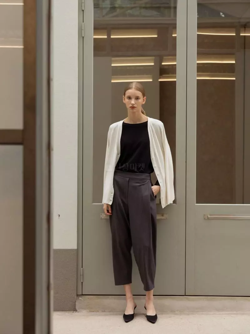 Floaty - Korean Women Fashion - #romanticstyle - Solid Pants - 4
