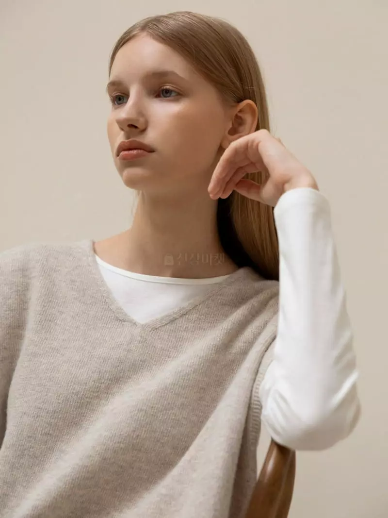 Floaty - Korean Women Fashion - #womensfashion - Base Tee - 5