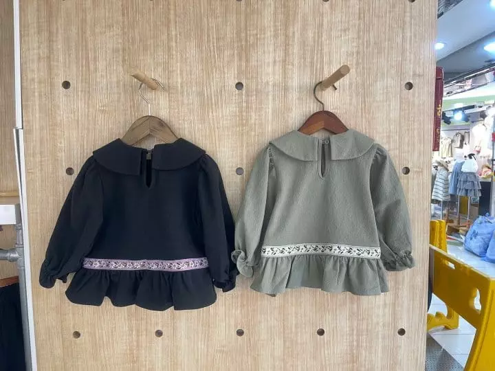 Flower J - Korean Children Fashion - #kidsshorts - Embroidery Tape Top Bottom Set - 3