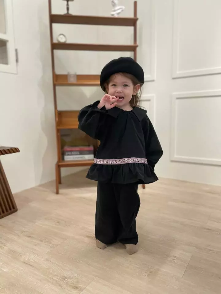 Flower J - Korean Children Fashion - #magicofchildhood - Embroidery Tape Top Bottom Set - 8