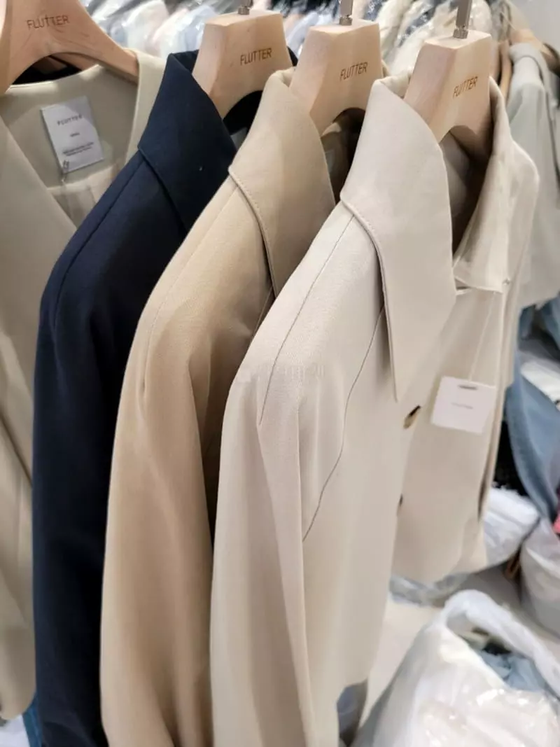 Flutter - Korean Women Fashion - #momslook - Lev Short Jacket - 6
